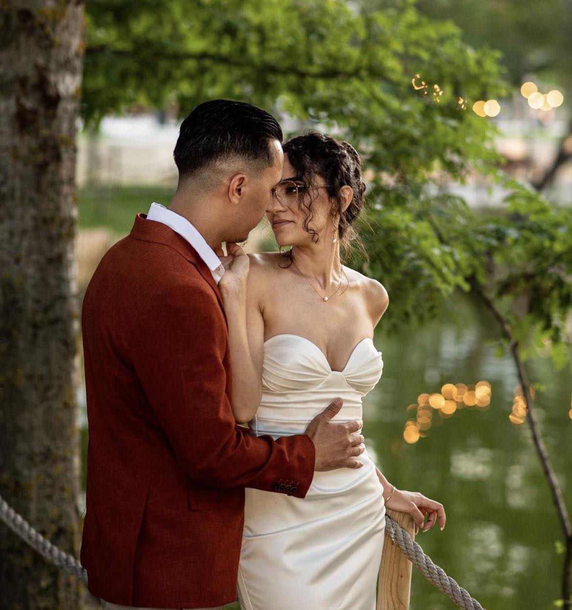 picture of couple at civil wedding